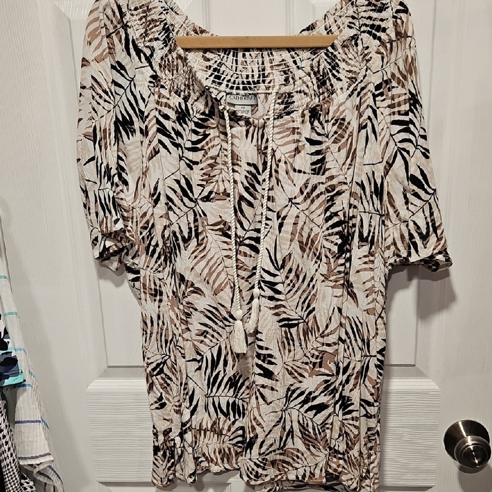 Catherines Black and Tan Leaf Print Blouse